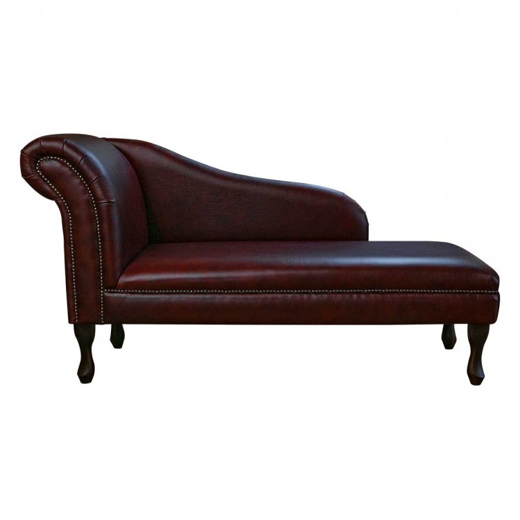 Medium Chaise Longue in an Oxblood Genuine Leather | Beaumont