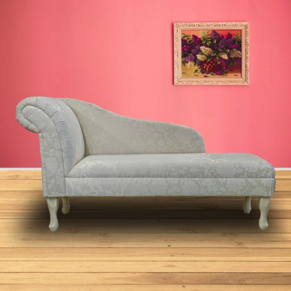 Medium Chaise Longue in Woburn Floral Oyster Fabric SR17074| Beaumont