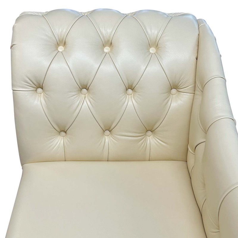Chesterfield Buttoned Leather