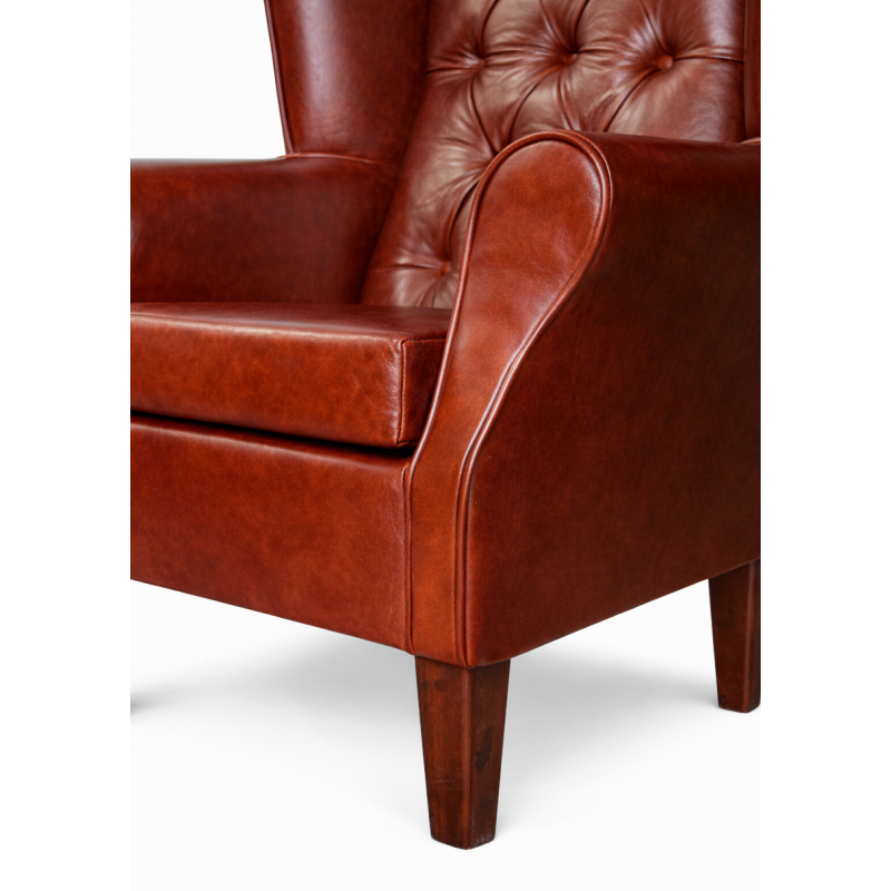 Buttoned Large High Back Chair Detail