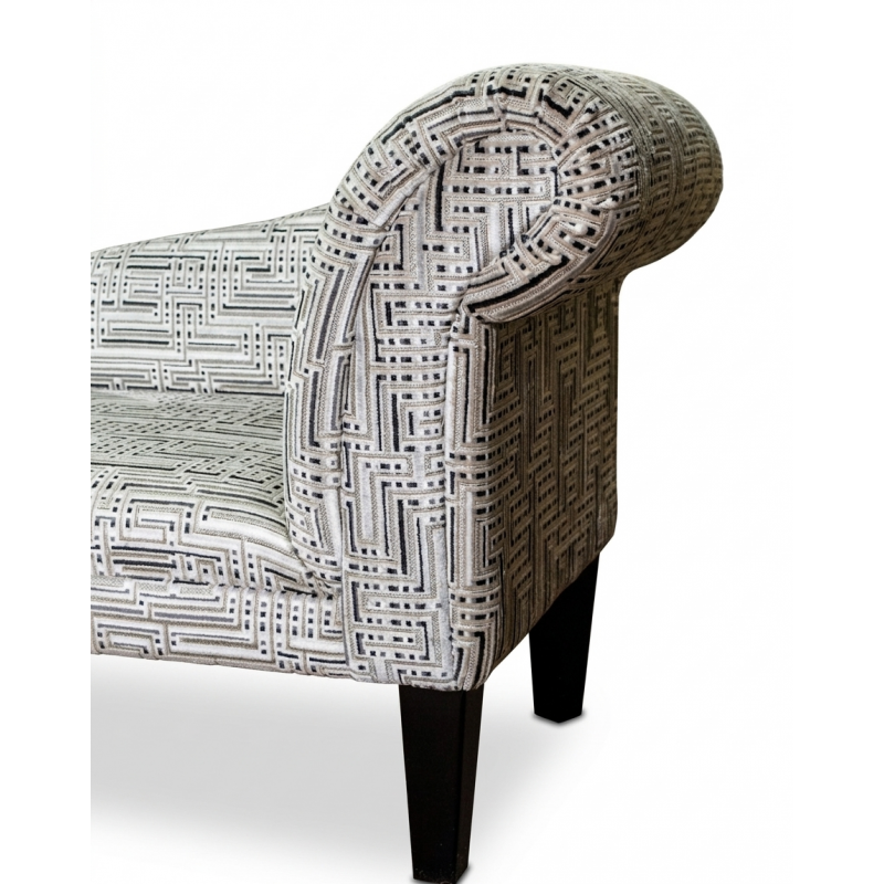 LUXE 52" Medium Chaise Longue - Arm