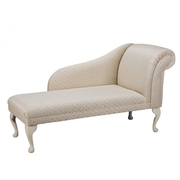 Medium Chaise Longue in Woburn Gold Trellis Fabric SR17080 | Beaumont
